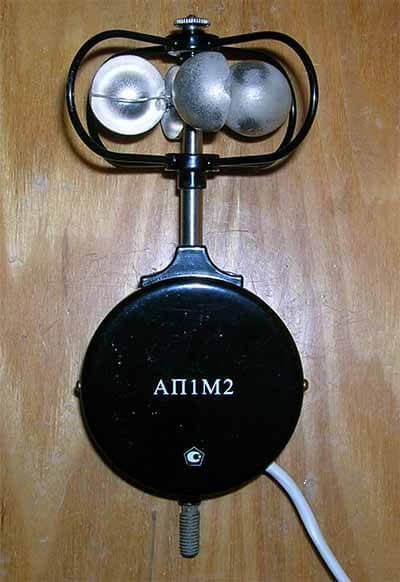 Анемометр цифровой АП-1М-2 (электронный чашечный) с аккумуляторами Россия