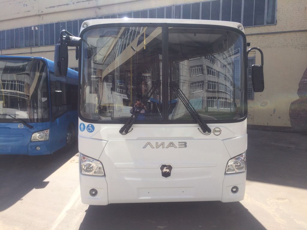 Автобус ЛиАЗ 529267 CNG 28+1/108 низкопольный городской, цена в Набережных  Челнах от компании Специальные машины