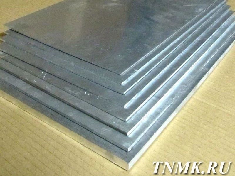 Плита алюминиевая 27х1200х3000 мм АД0 ГОСТ 17232-99