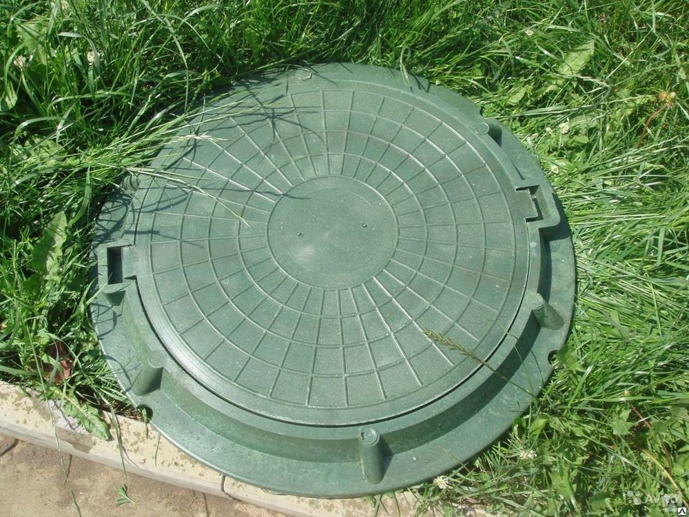 Люк садовый 0.1т (пешеходный до 100кг) зеленый полимерно-песчаный (наружный диаметр 760мм)
