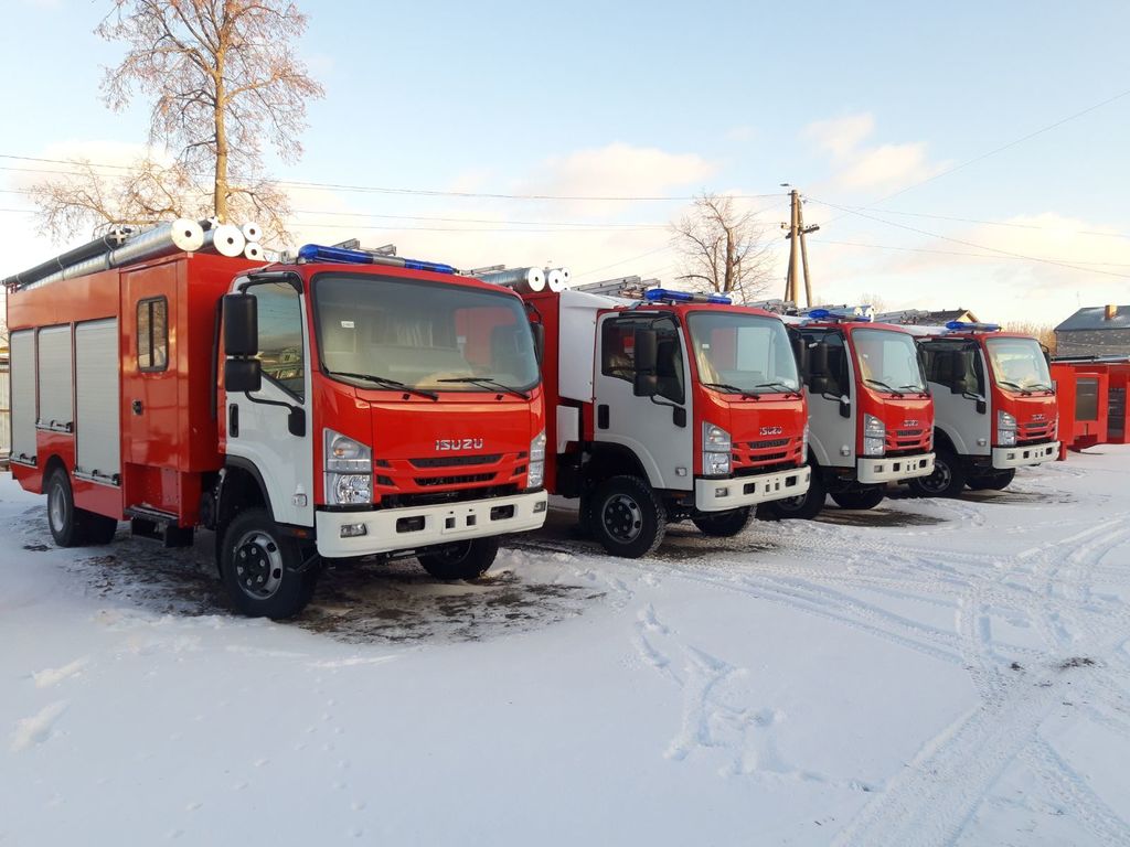 Автомобиль пожарный спасательный АПС 1,0-40-4 (NPR75L), цена в Москве от  компании Автокраны Волгоинвест и КМУ Спецтехника