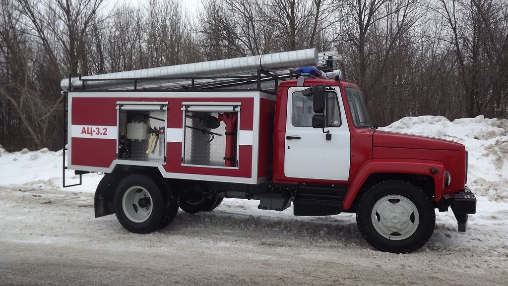 Автоцистерна пожарная АЦ-3.2 на базе ГАЗ 33086 4х4